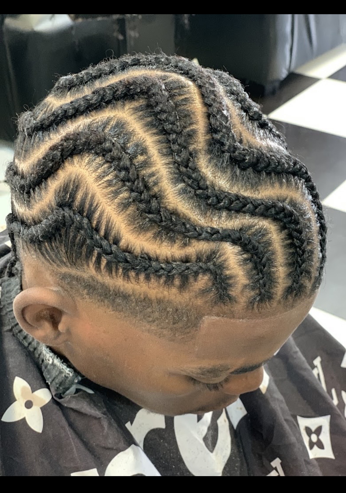 MATT TOMMILAYO Barber Style 4